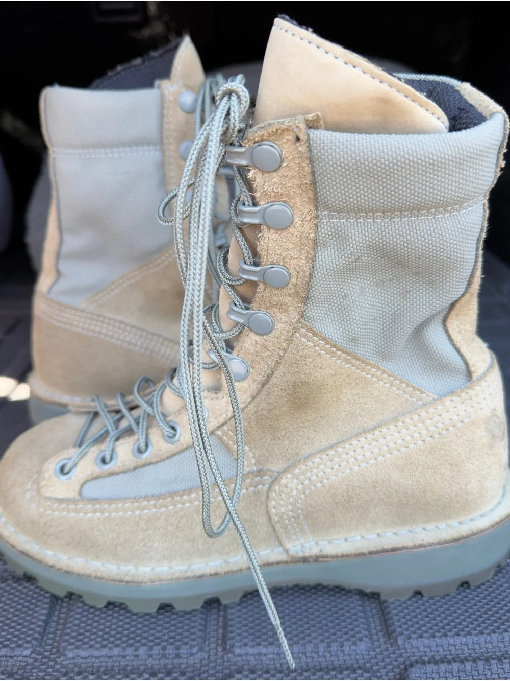 Danner USAF Military Boots Sage Green Gore-Tex Size 3.5 Men/5.5 Women 26059